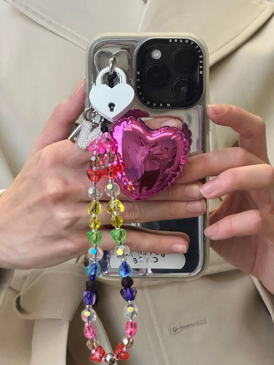 Phone lanyard charming heart-shaped beads Build A Caze