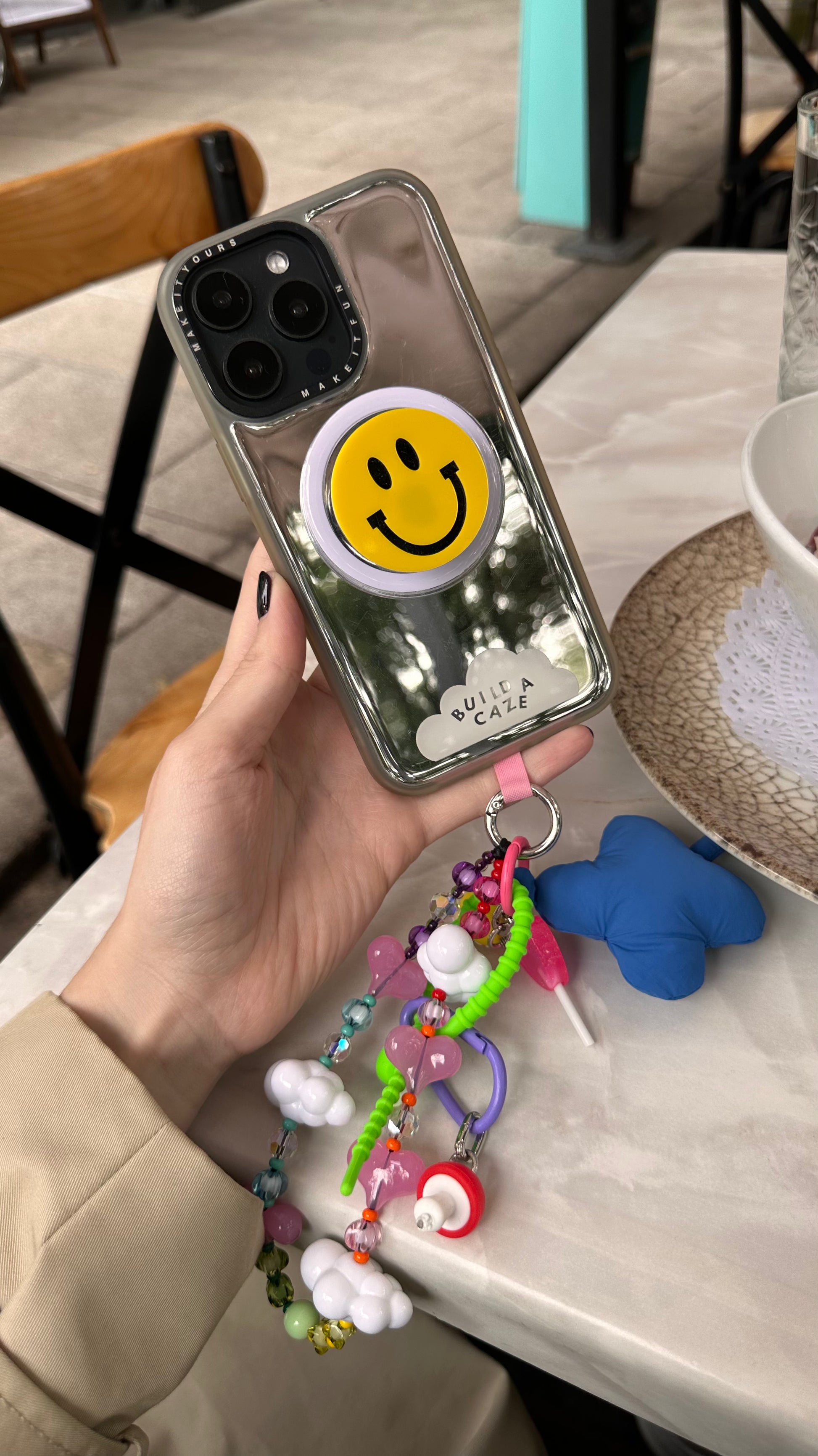 Iconic Smile Pop Grippy | MagSafe Magnetic Phone Grip & Pop Holder Iconic Smile Pop Grippy | MagSafe Magnetic Phone Grip & Pop Holder