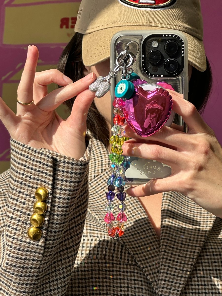 Phone wrist strap pink and red sweet heart-shaped beads Build A Caze